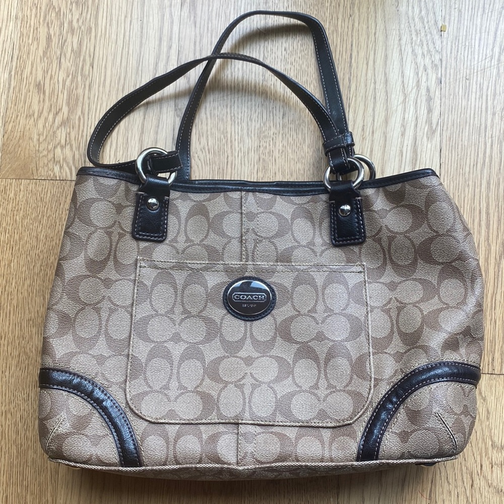 Vintage Y2K Coach Signature Khaki and Brown Large purse
